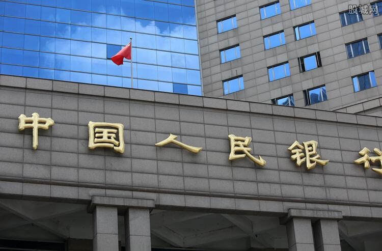 俄罗斯央行官员：今年可能进一步降息但并非“板上钉钉”